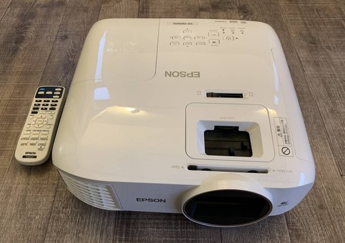 Proiettore epson home - home, cinema